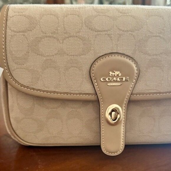 Coach Hadley Shoulder Bag With Signature Canvas - Picture 7 of 9